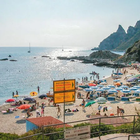 Διαμέρισμα Gorgeous In With House Sea View