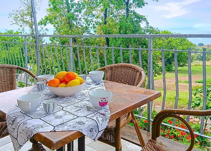 1 Bedroom Gorgeous In דירה ריקאדי