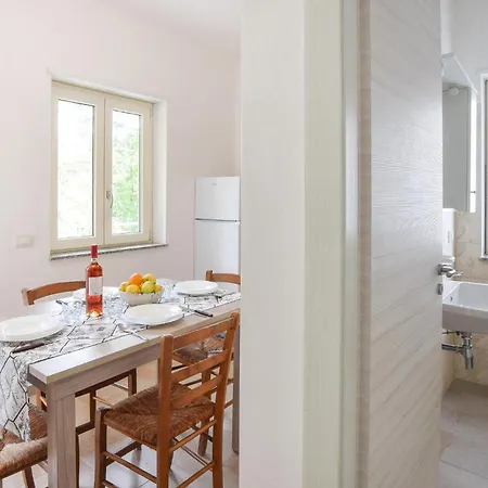 Gorgeous In With House Sea View Appartement Ricadi