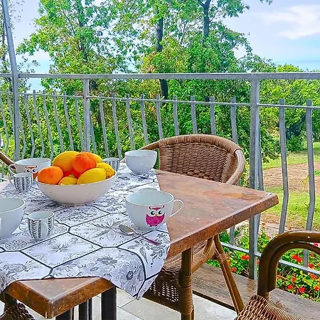 Gorgeous In With House Sea View Appartement Ricadi